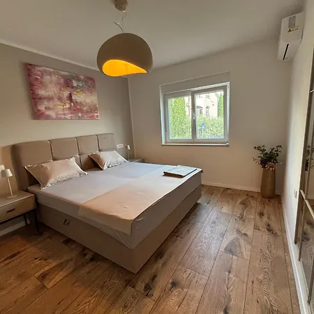 Apartman Luxury With Parking