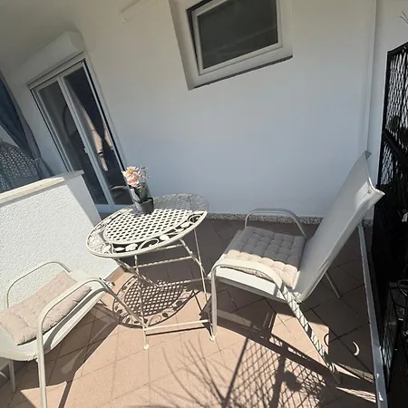 Apartman Luxury With Parking *