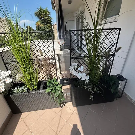 Luxury With Parking Apartamento