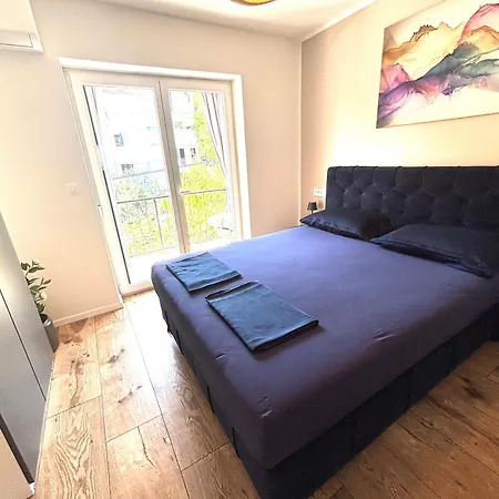 3 Bedroom With Parking *